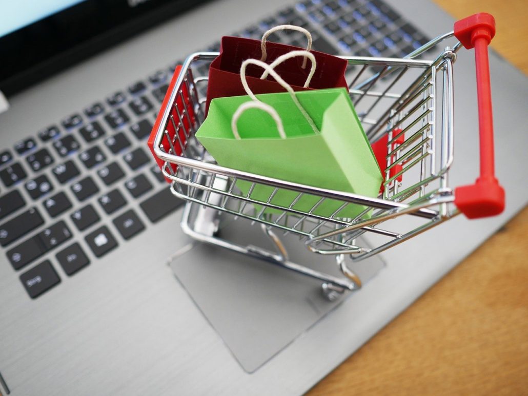 Shopping cart abandoned emails on e-commerce store